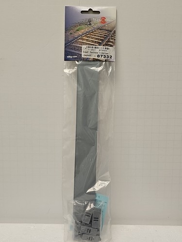 Tillig Bahn Grundfläche Parallelabstand 316,8 x 32 mm Asphalt 87332 NEU