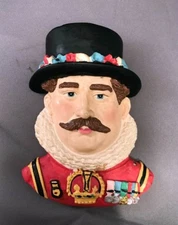 E.P.L. Cuggly Wugglies Collection Beefeater Man Head Wall Hanging Plaque