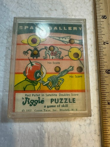 VINTAGE 1957 SPACE GALLERY JIGGLE PUZZLE GAME OF SKILL - Picture 4 of 11