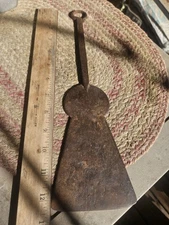 Early 18th Century Wrought Iron Keyhole Turner Spatula Peel W/ Decorated Handle