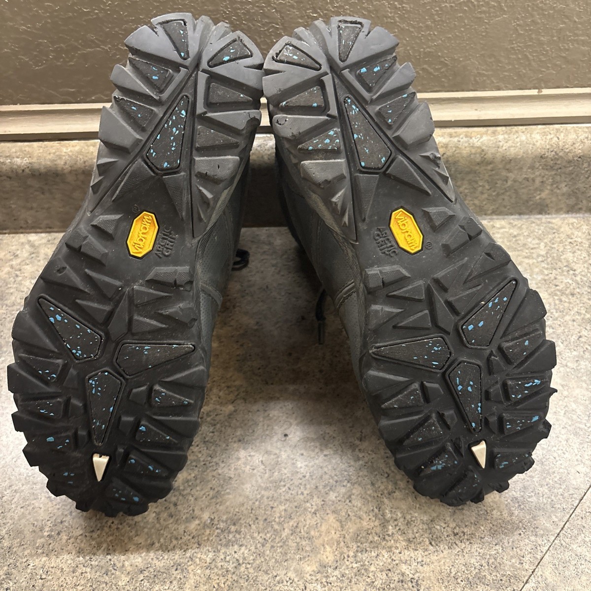 Merrell Capra Glacial Ice Mid Waterproof Insulated Black 