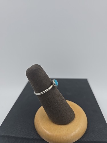 Sterling Silver And Turquoise Ring Size 5 - Picture 3 of 7