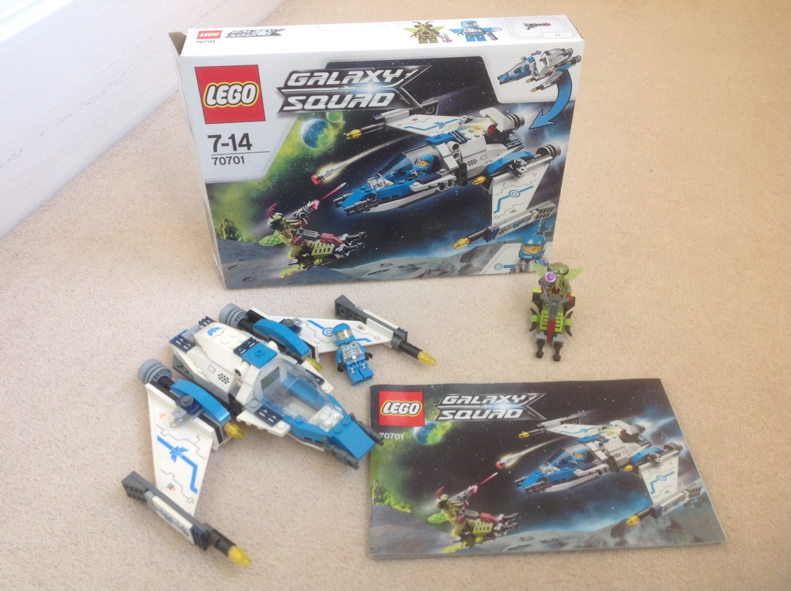 Lego Galaxy Squad (70701) Swarm Interceptor, boxed with intructions. Rare Lego Galaxy Squad (70701) Swarm Interceptor, boxed with intructions. Rare