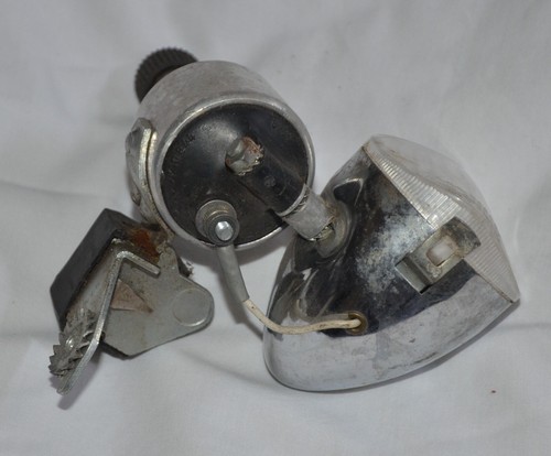 Vintage Union Bicycle Generator & Front Light Schwinn - Picture 5 of 6