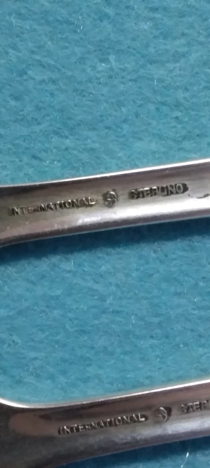 Esparcidores de mantequilla de plata esterlina Serenity by International de colección Foto 4 de 4