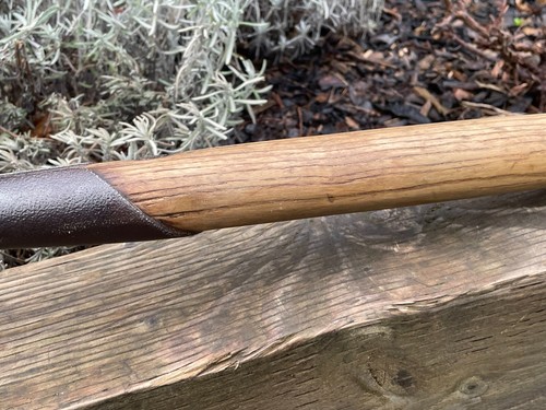 Vintage Garden D Handle BRADES Turf Spade Turfing Peat Cutting Spade Old Tool - Foto 8 di 11