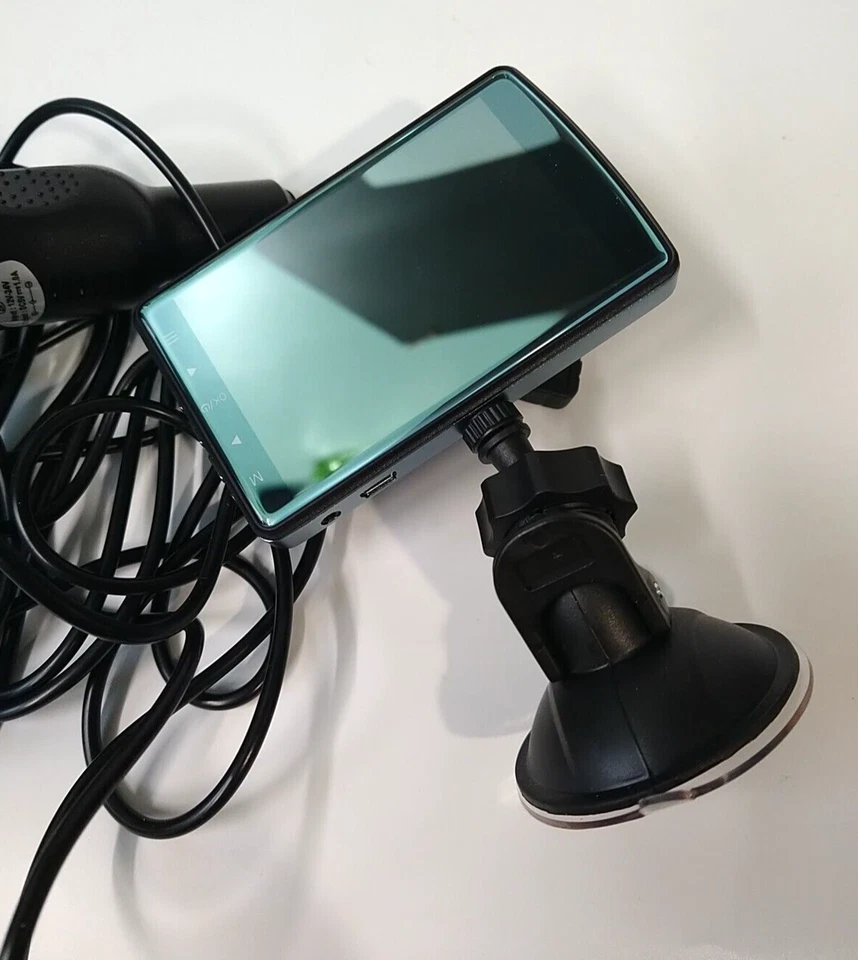 SuperHD 1296P Dual Lens Vehicle BlackBOX DVR Needs TF 32GB Memory Card Box wear - Image 3 of 4