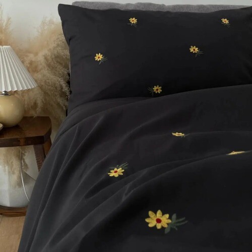 3-teiliges weiches und bequemes einfaches Bettwäscheset aus 100 % Polyester mit Blumenstickerei - Bild 8 von 19