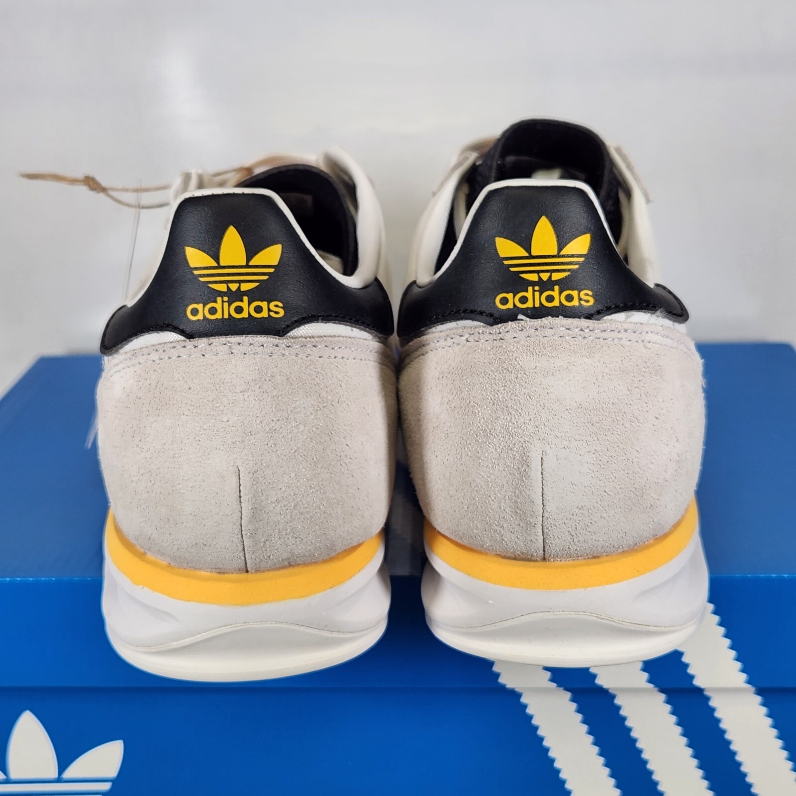 Size 11 - adidas SL 72 RS - Cloud White / Core Black / Spark - Mens - IH4823