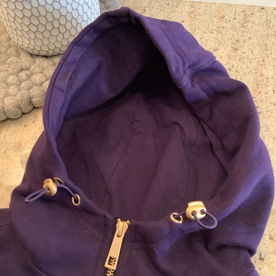 WISH DISNEY 2023 MOVIE PURPLE HOODIE PULLOVER SWEATSHIRT XS NEW WITH TAGS - Image 4 of 4