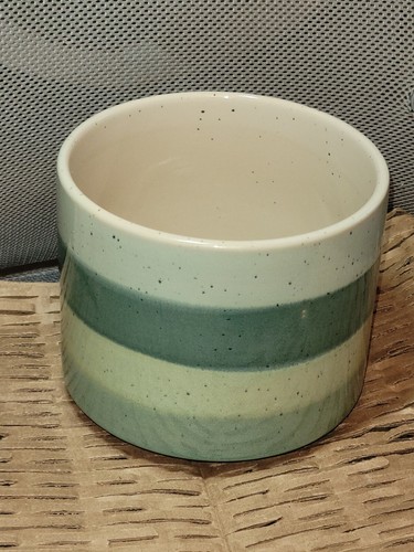 Bloomingville Green Striped Speckled Ceramic Glazed Plant Pot - Picture 3 of 7