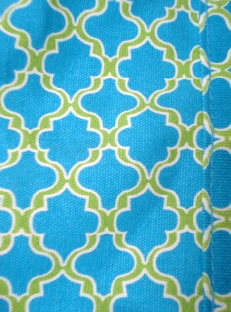 Tri Coastal Design MOROCCAN QUATREFOL Print LG.Canvas Tote TURQUOISE/KIWI GREEN Tri Coastal Design MOROCCAN QUATREFOL Print LG.Canvas Tote TURQUOISE/KIWI GREEN