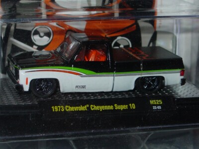 M2 MACHINES 1973 CHEVROLET CHEYENNE C-10 SQUAREBODY PICKUP TRUCK