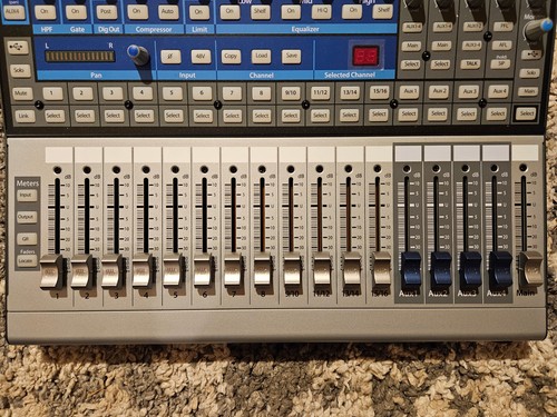 PreSonus StudioLive 16.0.2 USB Digital Mixer - Picture 7 of 13