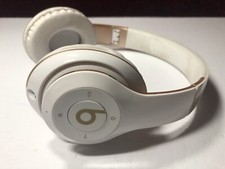 Beats Solo3 Wireless On-Ear Headphones - Apple W1 Headphone Satin Gold PREOWNED