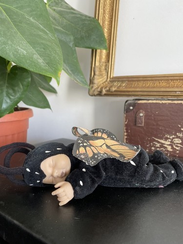 Anne Geddes selten 1998 schlafendes Baby Schmetterling Schmetterlinge Puppe Spielzeug 27 cm/11 Zoll - Bild 5 von 6