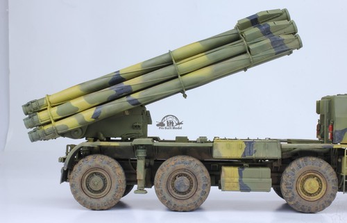 Lanzacohetes de largo alcance modelo construido profesional preventa 1:35 9A52-2 Smerch - Imagen 18 de 24