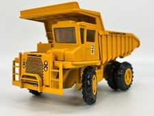 GESCHA Modelle I Caterpillar 769 Muldenkipper  (1:50)
