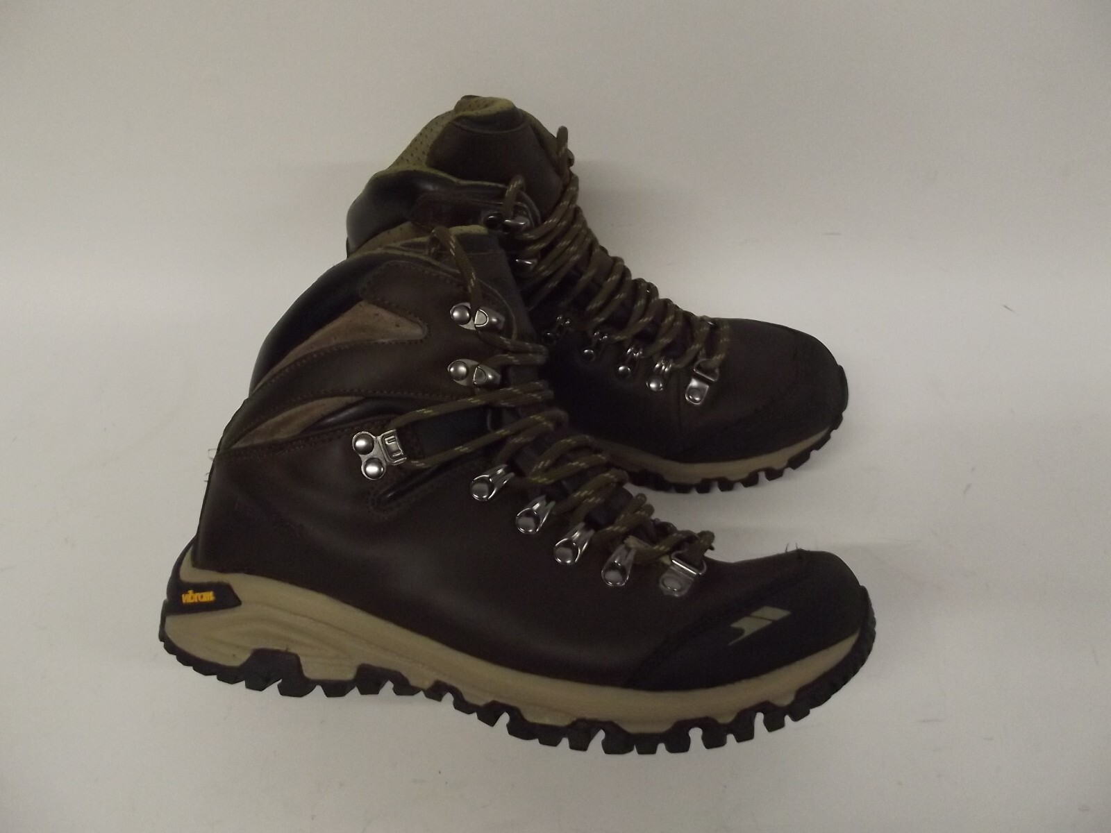 Trespass TresTex Walking hiking Boots With Vibram Soles eBay