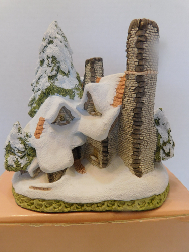 David Winter Snow Cottage 1984 w/Box and COA - Picture 3 of 9