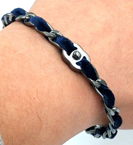 CHANEL CC Gun Metal interwoven Blue Velvet Chained Bangle Bracelet - Picture 2 of 9