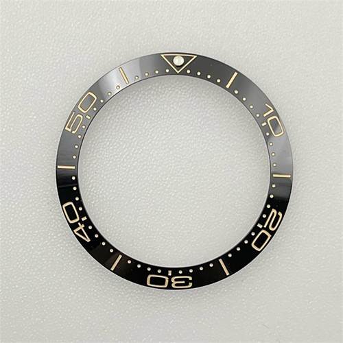 Lunette de montre en céramique lumineuse verte 38mm pour mouvement NH35 - Picture 5 of 28