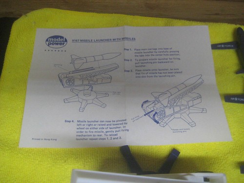 HO MODEL POWER MISSILE LAUNCHER, WITH MISSILES & AIRPLANES #9167AF - Picture 5 of 5