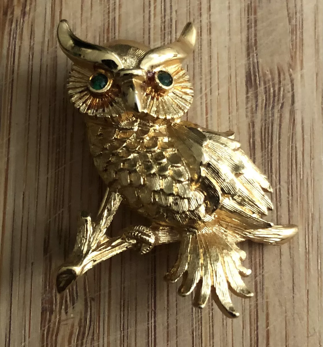 Owl brooch 2024
