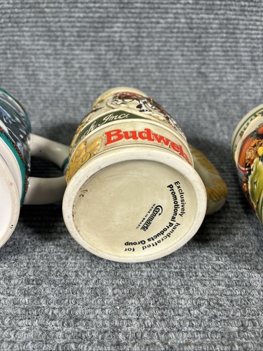 Vintage 1983 Anheuser-Busch Budweiser Clydesdales Holiday Stein Lot Of 3 - Picture 7 of 9