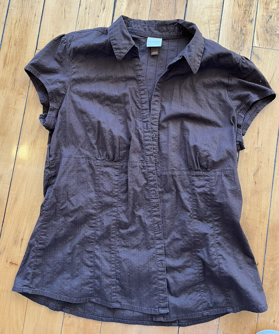 Sonoma Life & Style Large Women’s brown button down collared  Blouse Cap sleeves