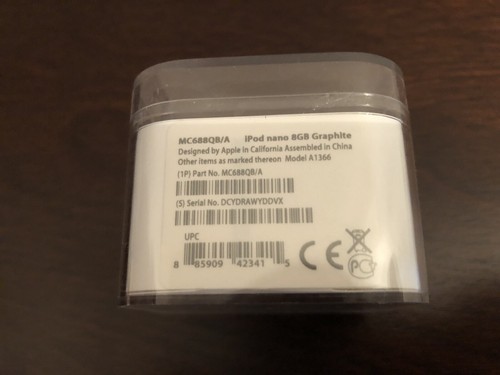 Apple iPod nano 6th Generation Graphite (8GB) - Picture 13 of 19