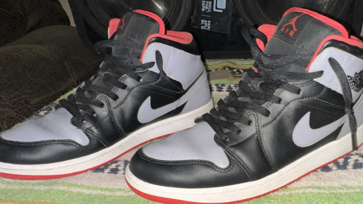 Preços baixos em Jordan 1 Mid Bred Shadow | eBay
