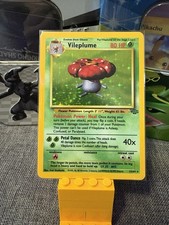 Pokémon TCG Vileplume Jungle 15/64 Base Set Holo Unlimited Holo Rare 1999 WOTC