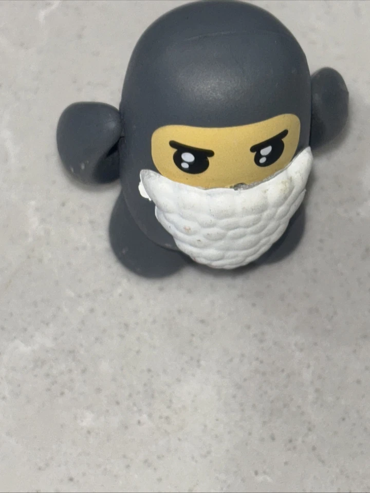 kidrobot Ninja Town Wee Vinyl Series 1 - Ol' Master Ninja - shawnimals - Image 4 of 4