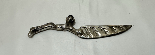 Cuchillo para charcutería de queso Bombay Company hoja de plata y ramita RARO - Imagen 2 de 5