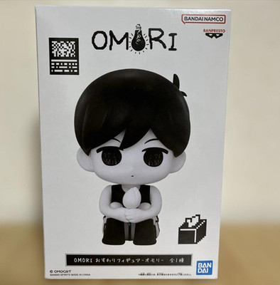 OMORI Sitting Figure monochrome | eBay