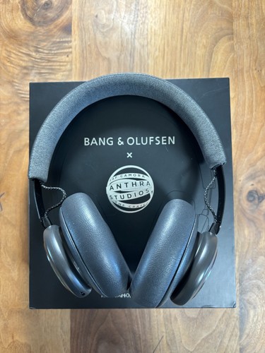 Bang & Olufsen Beoplay H4 RAF CAMORA EDITION Auriculares Inalámbricos... - Imagen 3 de 11