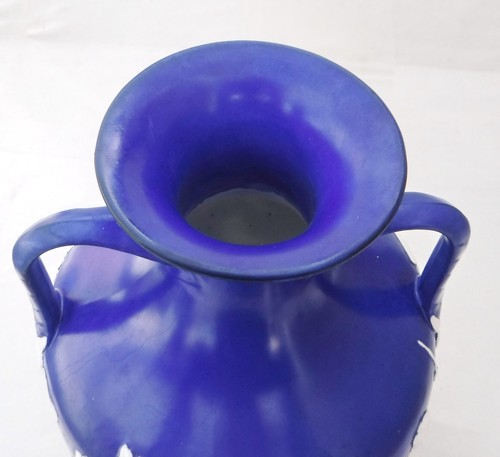 @ Wedgwood @ Large Portland Vase with Phrygian Cap - Picture 3 of 8