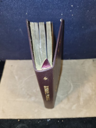 Roger Tory Peterson Animal Tracks w\ Gold Leaf Pages - Picture 2 of 5