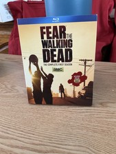 Fear the Walking Dead: Season 1 (Blu-ray, 2 Disc Set) Includes Slipcover, Zombie