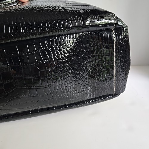 LIZ CLAIBORNE Embossed Faux Crocodile Black Purse Tote Shoulder Bag 16x12x5 EUC - Picture 6 of 15