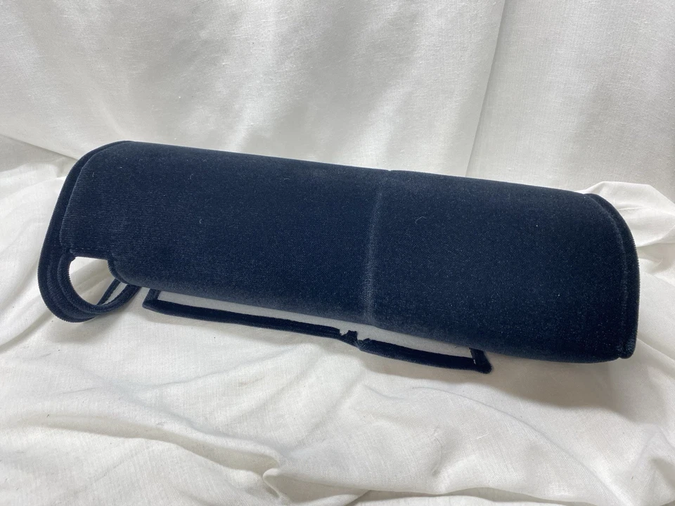 Capa de painel personalizada preta VelourMat 71686-00-25 para Lexus GS350 2007-2011 DashMat 71686-00-25 - Imagem 2 de 4