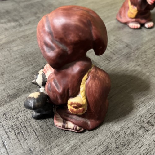 VINTAGE KLEINE MÖNCHE 3 GLÜCKLICHE KLEINE PADRES Porzellan FIGUREN SELTEN - Bild 5 von 16