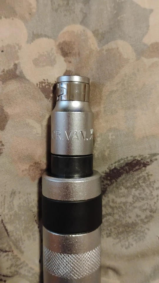 Impact Screwdriver Wrench + 6 Bits - Image 2 of 4