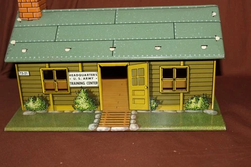 1950's Marx U.S. Army Training Center Headquarters T3-21 Tin Litho Building