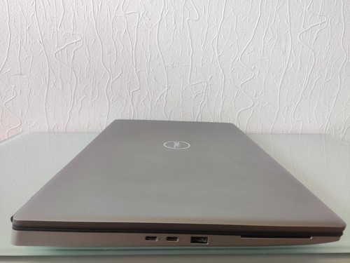 Dell Precision 7760 i7 | RTX A4000 8GB | 64GB RAM | 2TB SSD | FHD 17,3" - Bild 12 von 15