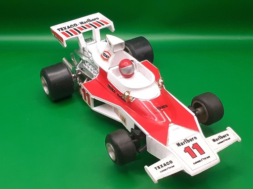 POLISTIL POLICAR A100 Mc Laren M23B Marlboro Ford SLOT CAR SCALA 1/32 - Foto 2 di 11