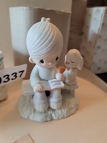 Precious Moments: Love is Sharing - E-3110/B - 1979 Classic Figure - Picture 4 of 9