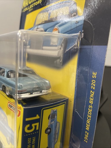 * Matchbox Collectors 1962 Mercedes-Benz 220 SE - Picture 3 of 19