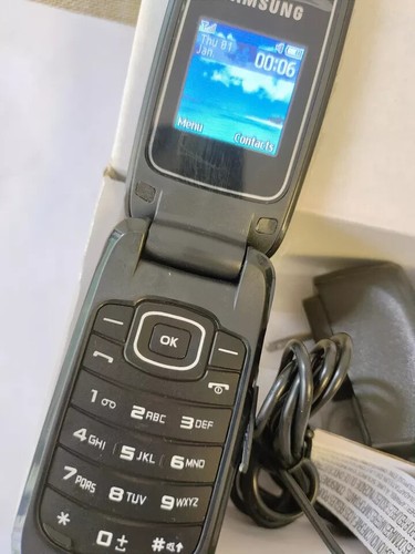 Samsung GT-E1150 2G GSM Unlocked Button Flip Mobile Phone + 1 Year WARRANTY - Zdjęcie 4 z 14